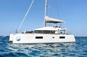 exterior, Lagoon 52F, catamaran for sale
