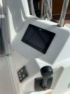 helm, Jeanneau 490, sailboat for sale