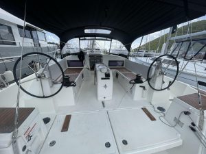 helm, Jeanneau 490, sailboat for sale