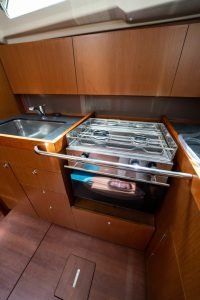 interior, Beneteau 41 Oceanis, sailboat for sale