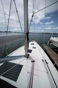 deck, Beneteau 41 Oceanis, sailboat for sale