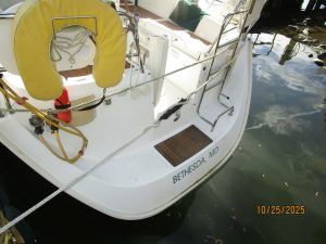 exterior, Beneteau 373, sailboat for sale