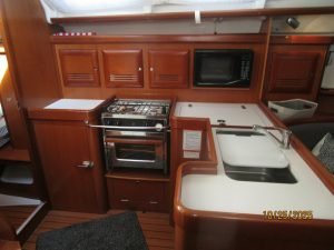 interior, Beneteau 373, sailboat for sale