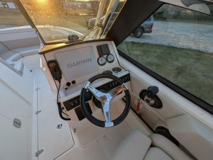 helm, Boston Whaler, trawler for sale