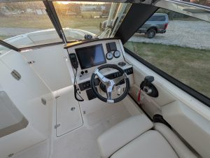 helm, Boston Whaler, trawler for sale