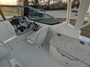 helm, Boston Whaler, trawler for sale