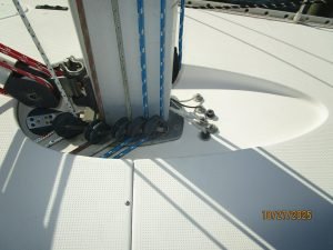 deck, Beneteau 38s5, sailboat for sale