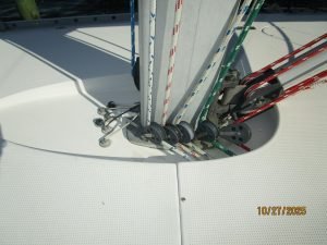 deck, Beneteau 38s5, sailboat for sale
