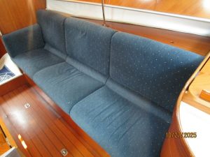 salon, Beneteau 38s5, sailboat for sale