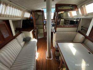 salon, S2 C36, sailboat for sale
