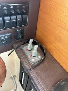 navigation station, Ranger Tugs 27, trawler for sale