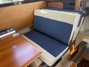 salon, Ranger Tugs 27, trawler for sale