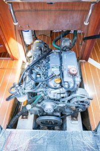 mechanical, Hunter 410, sailboat for sale