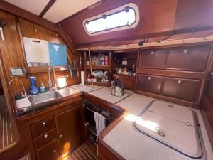 interior, Bavaria 50 Cruiser, sailboat for sale