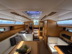 salon, Jeanneau 409 Sun Odyssey, sailboat for sale