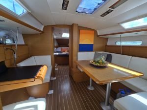 salon, Jeanneau 409 Sun Odyssey, sailboat for sale