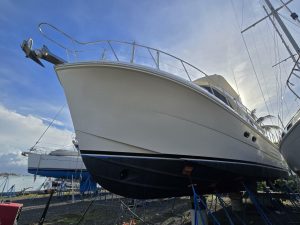 boatyard, Hampton 558, trawler for sale
