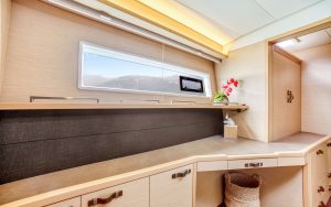 bed, Lagoon 630 MY, trawler for sale
