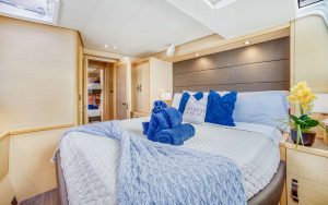 bed, Lagoon 630 MY, trawler for sale