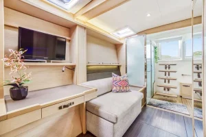 salon, Lagoon 630 MY, trawler for sale
