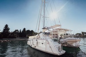 exterior, Lagoon 400, catamaran for sale