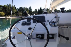 helm, Lagoon 400, catamaran for sale