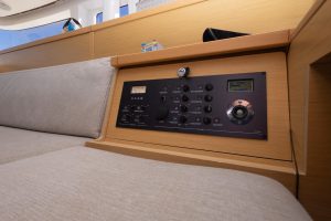 electrical, Lagoon 400, catamaran for sale