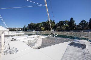 deck, Lagoon 400, catamaran for sale