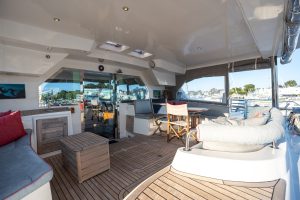 helm, Privilege 615, catamaran for sale