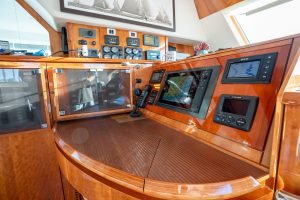 navigation station, Privilege 615, catamaran for sale