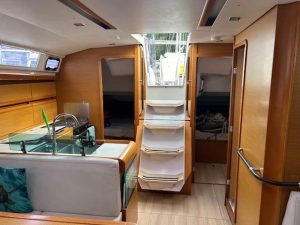 salon, Jeanneau 449 Sun Odyssey, sailboat for sale