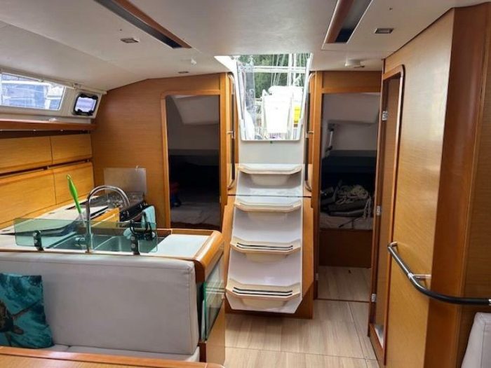 salon, Jeanneau 449 Sun Odyssey, sailboat for sale