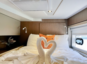 Bali 4.6, catamaran for sale