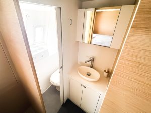 bath, Neel 51, catamaran for sale