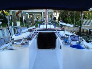 cockpit, Hunter 376, sailboat for sale