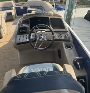 helm, Bennington, trawler for sale