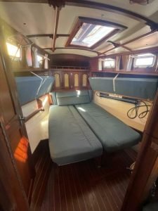 bed, Gozzard 36, sailboat for sale