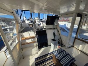 helm, Sea Ray, trawler for sale