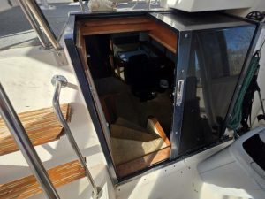 cockpit, Sea Ray, trawler for sale