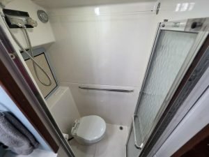 bath, Sea Ray, trawler for sale