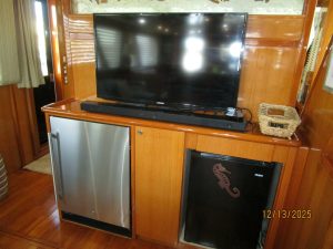 salon, Jefferson 60 Marquessa, trawler for sale