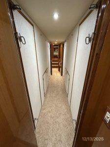 interior, Jefferson 60 Marquessa, trawler for sale