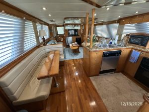 salon, Jefferson 60 Marquessa, trawler for sale