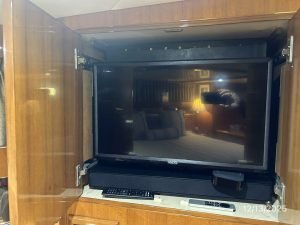 salon, Jefferson 60 Marquessa, trawler for sale