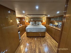 bed, Jefferson 60 Marquessa, trawler for sale