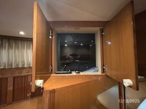 interior, Jefferson 60 Marquessa, trawler for sale