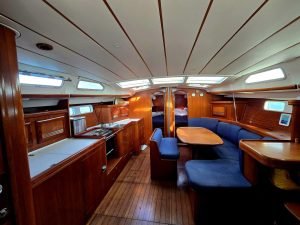 salon, Beneteau 473 Oceanis, sailboat for sale