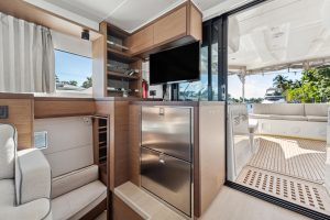 salon, Lagoon 46, catamaran for sale