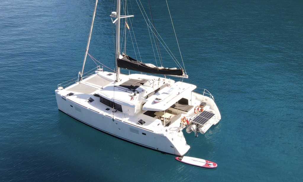 Lagoon 450F, catamaran for sale