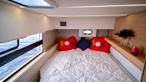 bed, Nautitech 40 Open, catamaran for sale